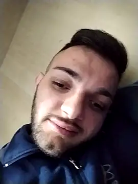 โชว์เว็บแคมของ Francescodicristina44