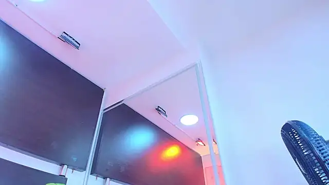 Cammi_wagner Live XXX-chat