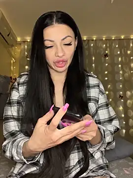 Layana_RoのライブXXXチャット