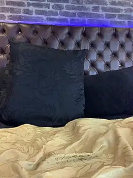 Pertunjukan Kamera Web KyleJoss30