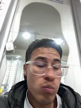 TavoHot_: вебкам-шоу