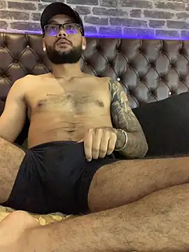 Вебкам-шоу KyleJoss30