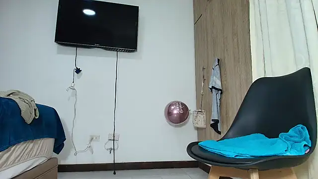 Онлайн чат XXX annitax