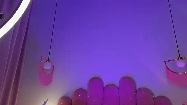 Онлайн чат XXX ElsaYoung