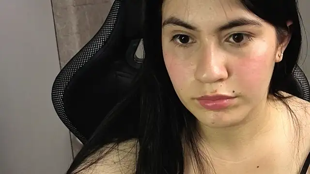 XXX chat uživo modela hasszul_2