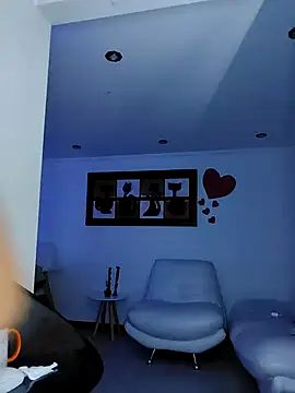 XXX chat uživo modela Samycutex