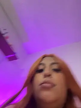 Živý XXX chat Aru_celeste