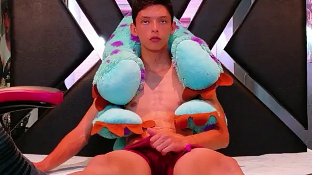 BlurEyes1 Webcamshow