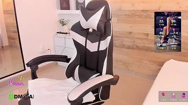 Онлайн чат XXX candy_summer28