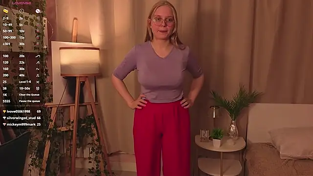 Онлайн чат XXX AlicaCohill