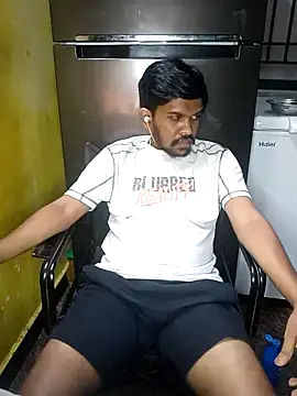 Karantamiltop Pertunjukan Webcam