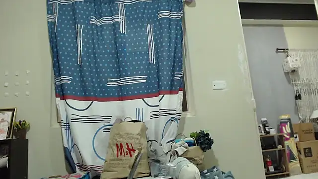 Chat XXX en directo de AlinaWoolf_