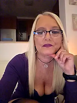 DIAMANTE64 Chat XXX live