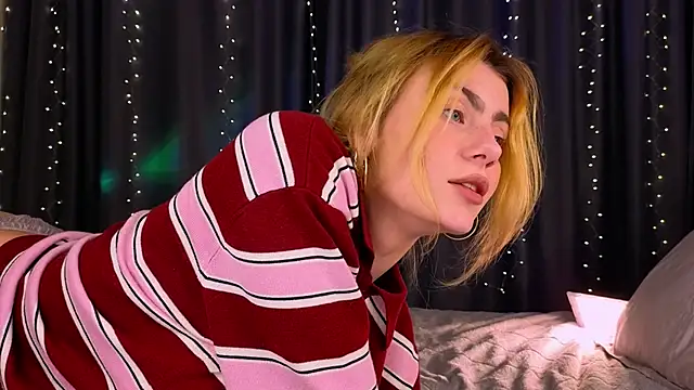 tomorrows_day Chat XXX live