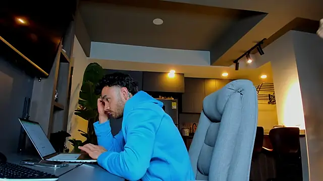 Maximo_Marcelo Chat XXX in diretta