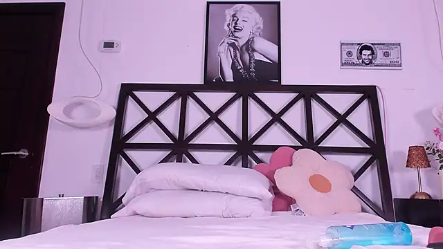 LunaMystyque Chat XXX live