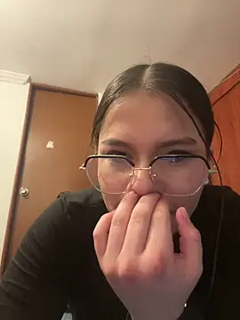 แชท XXX สดของ violettabond