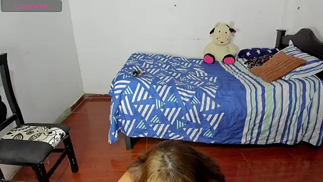 แชท XXX สดของ katia_Gray2