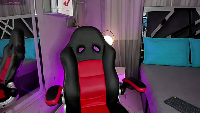 Magic_ivyn Live XXX chat