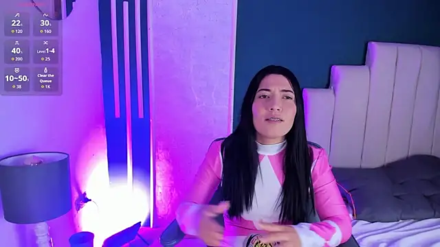 Adrienne__n Live XXX chat