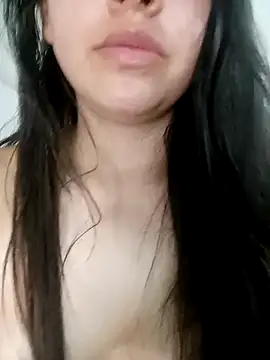 แชท XXX สดของ Rosyshadow