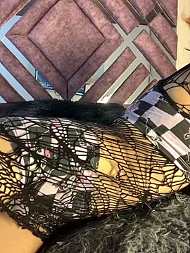 Alice_Hecatee – Naživo XXX chat