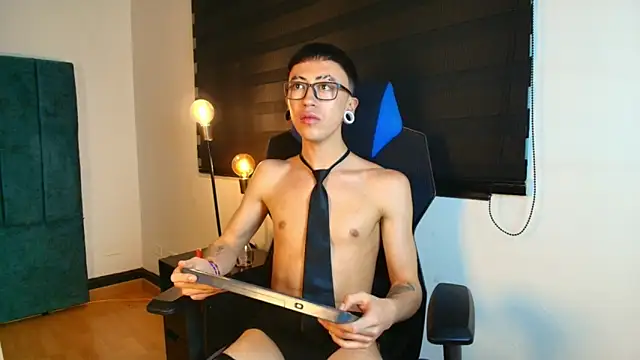 Webkamerová show Yoshua_Smith