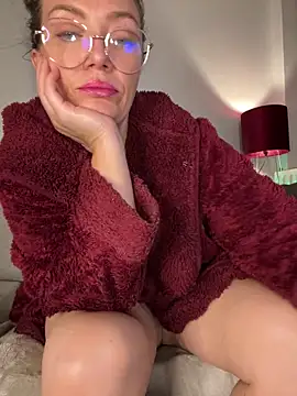 Chat XXX Live FemDom_RubyKnightXXO