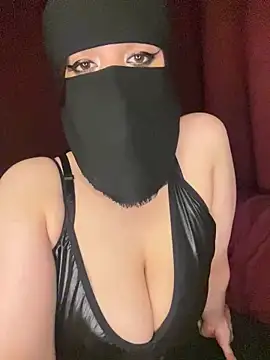 عرض كام RooVaaN-Xx