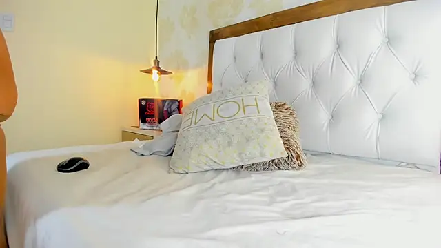 IRISCLARK1 라이브 XXX 채팅