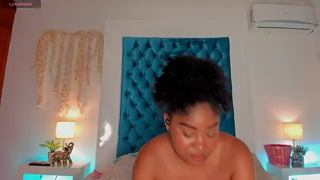 Chatroom XXX en direct de ohrianagibson