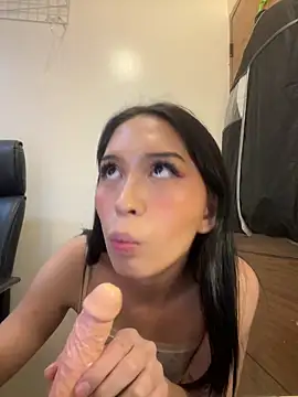 goddess_athena69 Adlı Modelin Web Kamerası Şovu