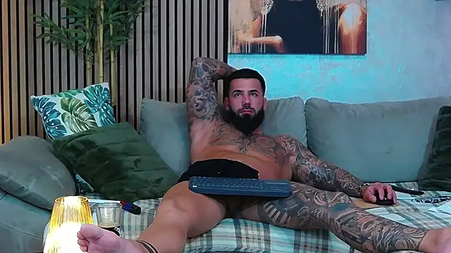 masterkingofmusclee webkamerás műsora