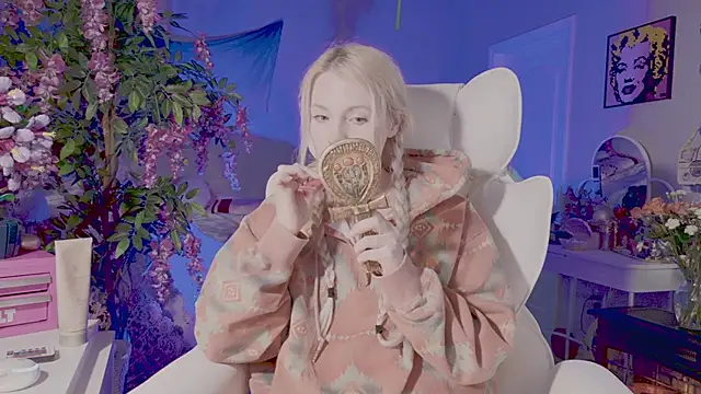 Talulaa's Webcam Show