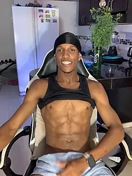 Adam_Byker Chat XXX in diretta