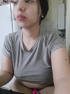 DianiQueenn's Live Sex Cam Show