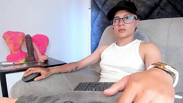 _Eternal_ Live XXX Chat