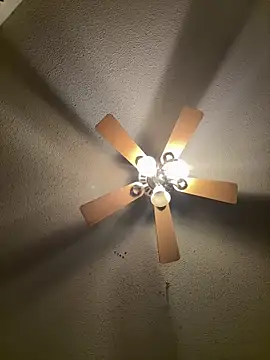 XXX chat uživo modela carlithefreak