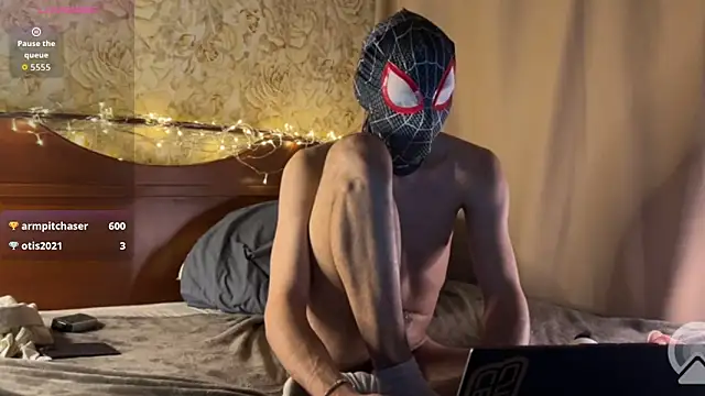 NikGive – Kamerová šou