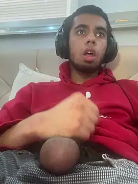 iLoveGirlsOnlyStr8Asf's Live Chat Room