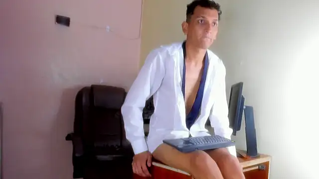 Show modela Lexter_Blue na web-kameri