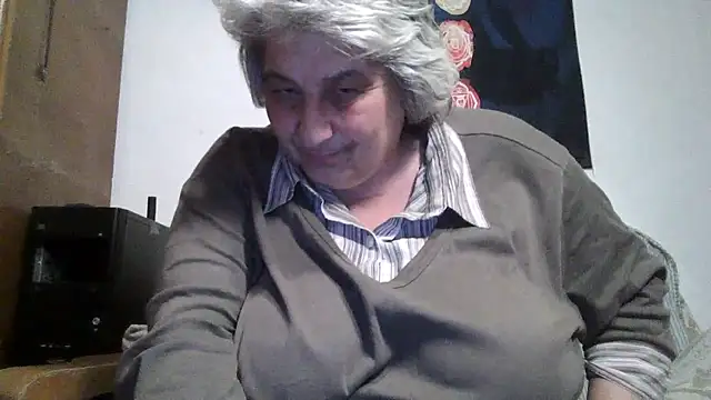 ExquisiteMature's Webcam Show