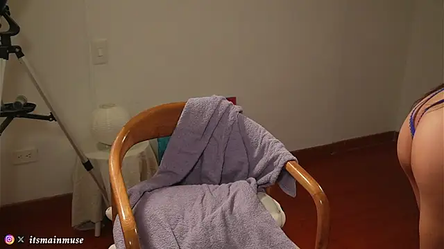 Theirismuse live XXX chat