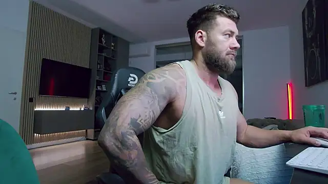 Chatroom XXX en direct de UbbeViking