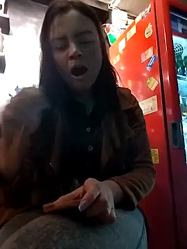 Sembang XXX Secara Langsung karlagiraldo198