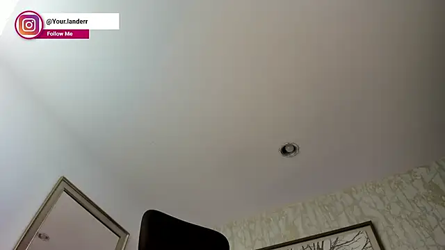 Lander_Cruz Live XXX-chat