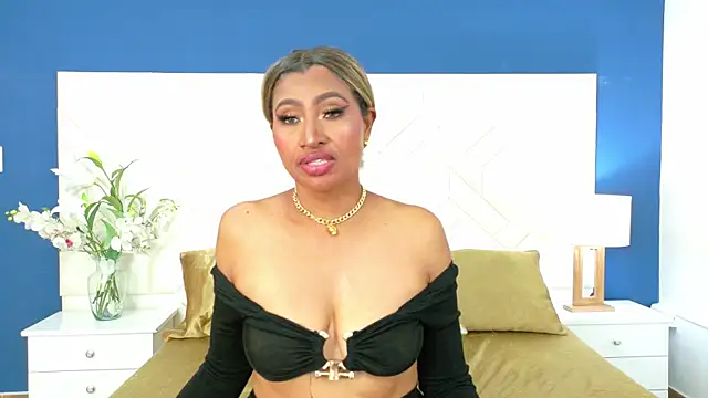 XXX chat uživo modela Kiara_Parker_