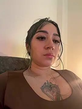 EmmyEvans1 Live XXX-chat