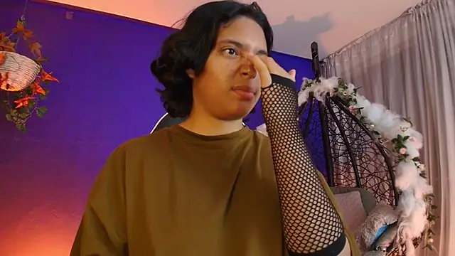 XXX chat uživo modela Emmapark_