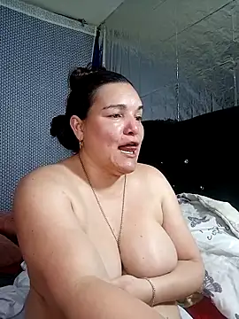 Zuleyka_69 webkamerás műsora